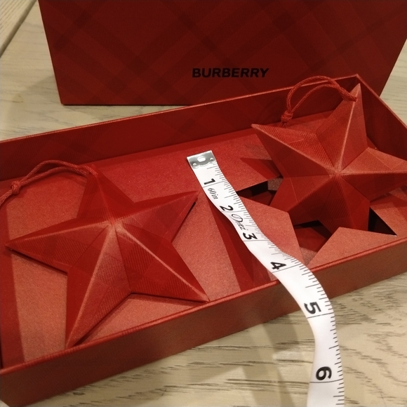 🚨Burberry Star Decor❤️ - Picture 3 of 5